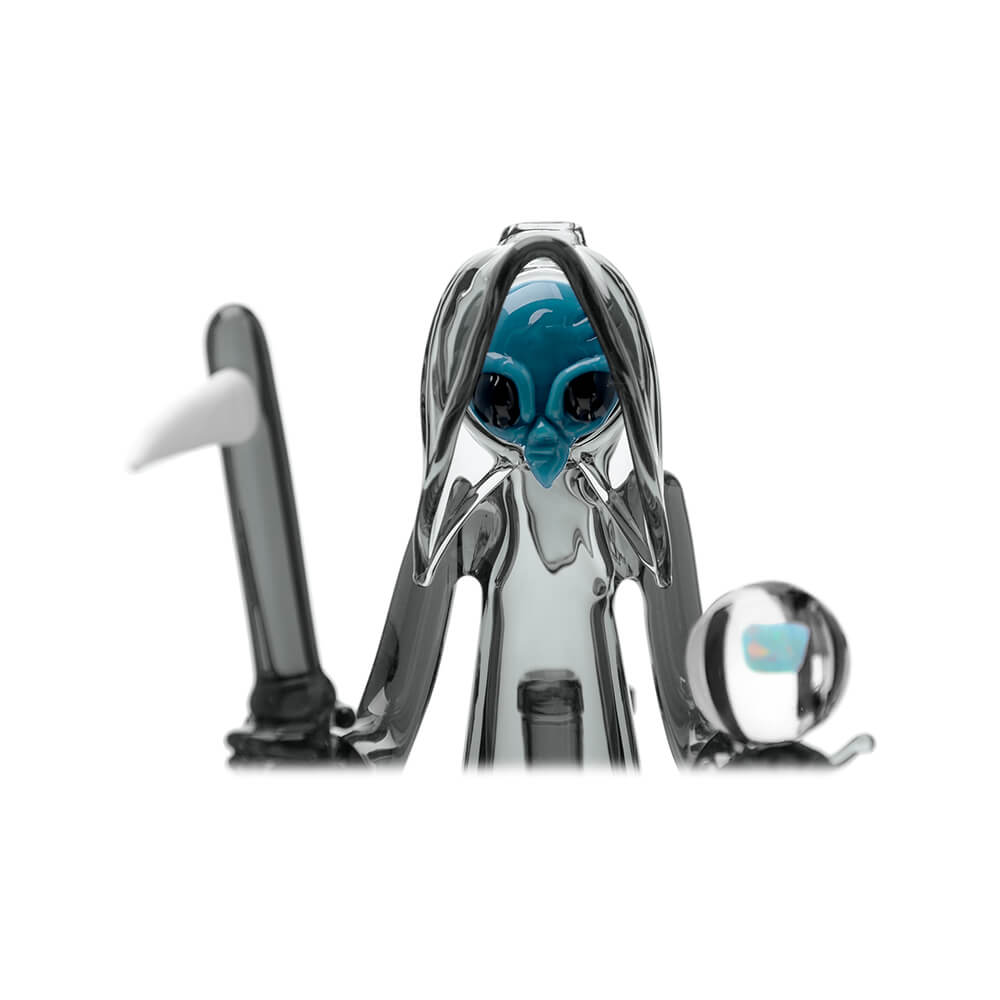 CALIBEAR REAPER RIG WITH REMOVABLE SCYTHE DABBER-Premium borosilicate glass dab rig from Calibear Glass. Ideal for dabbing, providing smooth hits and durability. Shop high-quality dab rigs, water pipes, bongs, erig glasses and glass smoking accessories at Calibear Glass. Elevate your smoking experience with a durable and stylish glass dab rig. Free shipping on all orders