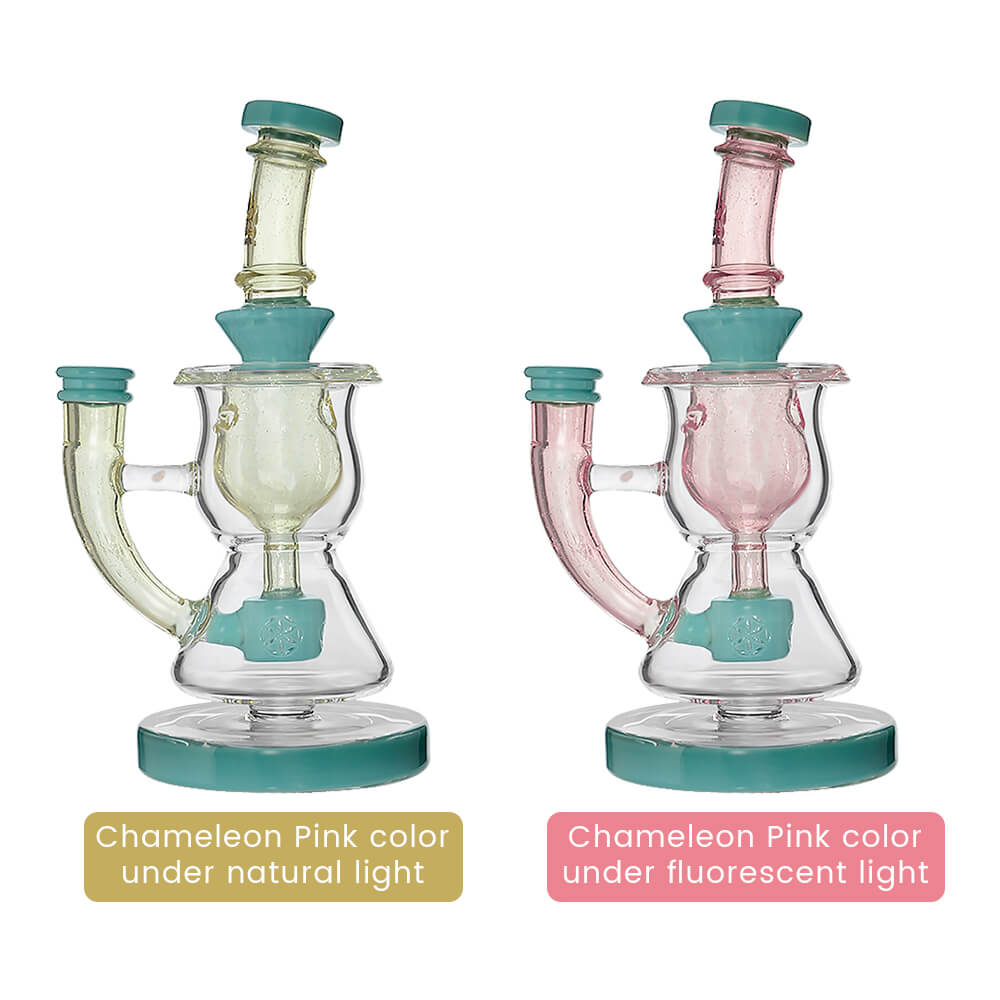 CURVY TORUS- Premium borosilicate glass dab rig from Calibear Glass. Ideal for dabbing, providing smooth hits and durability. Shop high-quality dab rigs, water pipes, bongs, erig glasses and glass smoking accessories at Calibear Glass. Elevate your smoking experience with a durable and stylish glass dab rig. Free shipping on all orders.