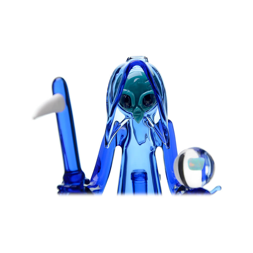 CALIBEAR REAPER RIG WITH REMOVABLE SCYTHE DABBER-Premium borosilicate glass dab rig from Calibear Glass. Ideal for dabbing, providing smooth hits and durability. Shop high-quality dab rigs, water pipes, bongs, erig glasses and glass smoking accessories at Calibear Glass. Elevate your smoking experience with a durable and stylish glass dab rig. Free shipping on all orders