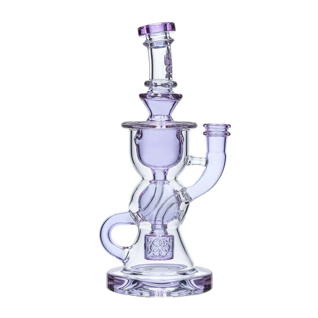 BTK- Premium borosilicate glass dab rig from Calibear Glass. Ideal for dabbing, providing smooth hits and durability. Shop high-quality dab rigs, water pipes, bongs, erig glasses and glass smoking accessories at Calibear Glass. Elevate your smoking experi