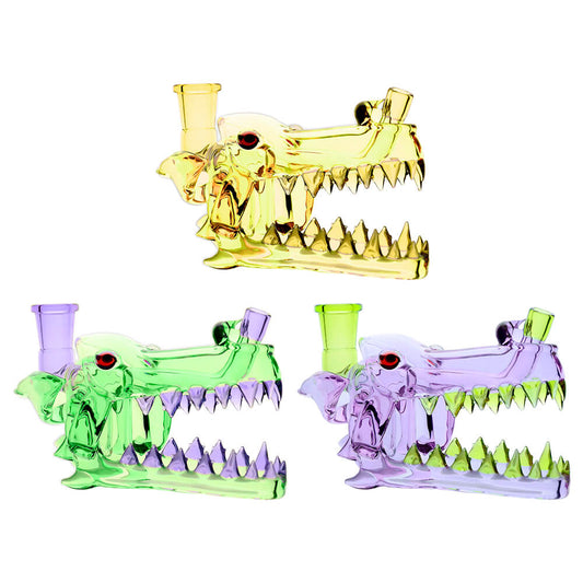 Calibear wolf head glass rig with sculpted skull design and sharp teeth, handcrafted borosilicate heady glass smoking rig.