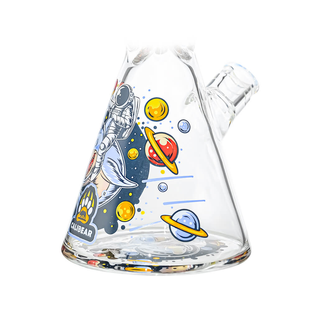 ILLUSTRATED BEAKER WATER PIPE SERIES-Premium borosilicate glass water pipe, bong from Calibear Glass. Ideal for dabbing, providing smooth hits and durability. Shop high-quality dab rigs, water pipes, bongs, erig glasses and glass smoking accessories at Calibear Glass. Elevate your smoking experience with a durable and stylish glass dab rig. Free shipping on all orders.