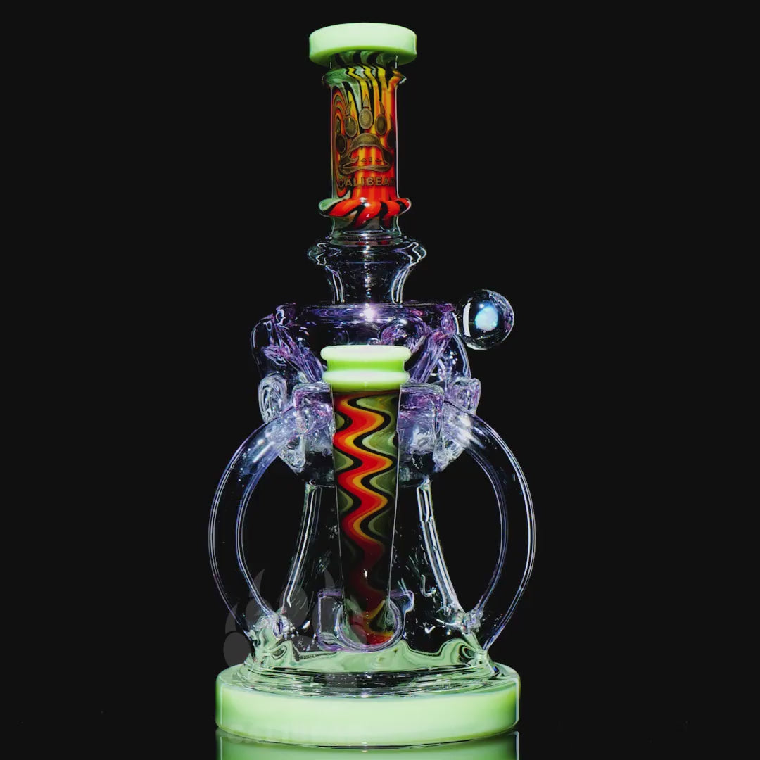 HEADY WIGWAG FAB KLEIN RECYCLER- Premium borosilicate glass dab rig from Calibear Glass. Ideal for dabbing, providing smooth hits and durability. Shop high-quality dab rigs, water pipes, bongs, erig glasses and glass smoking accessories at Calibear Glass. Elevate your smoking experience with a durable and stylish glass dab rig. Free shipping on all orders.