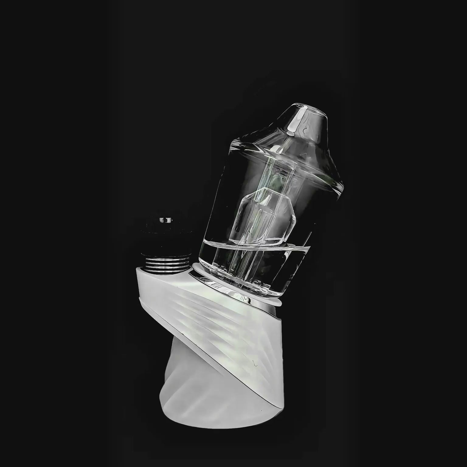 Calibear Glass Shaker Glass Attachment for Puffco Peak OG & Pro, shown attached to a black Peak device and standalone, featuring clear borosilicate glass and internal shaker design.