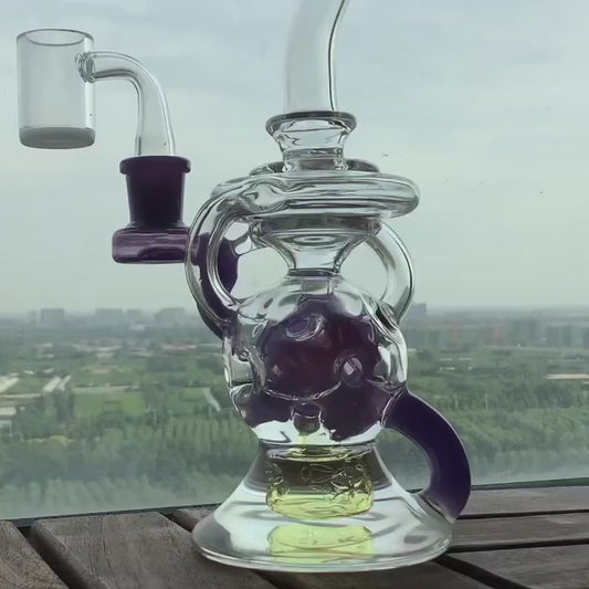 FAB SPHERE- Premium borosilicate glass dab rig from Calibear Glass. Ideal for dabbing, providing smooth hits and durability. Shop high-quality dab rigs, water pipes, bongs, erig glasses and glass smoking accessories at Calibear Glass. Elevate your smoking experience with a durable and stylish glass dab rig. Free shipping on all orders