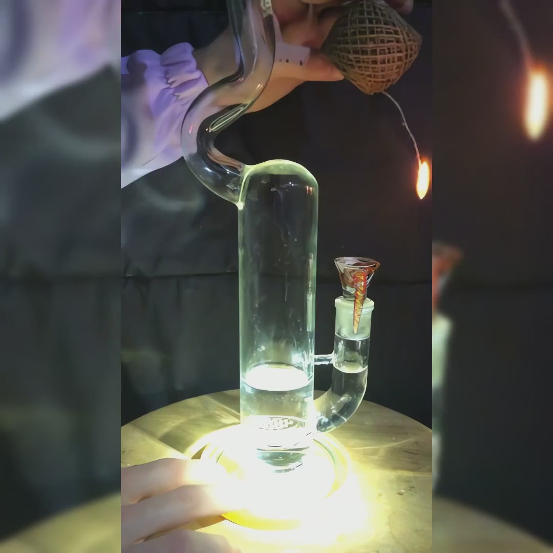 Calibear NATTY BONG Water Pipe-Premium borosilicate glass water pipe, bong from Calibear Glass. Ideal for dabbing, providing smooth hits and durability. Shop high-quality dab rigs, water pipes, bongs, erig glasses and glass smoking accessories at Calibear Glass. Elevate your smoking experience with a durable and stylish glass dab rig. Free shipping on all orders