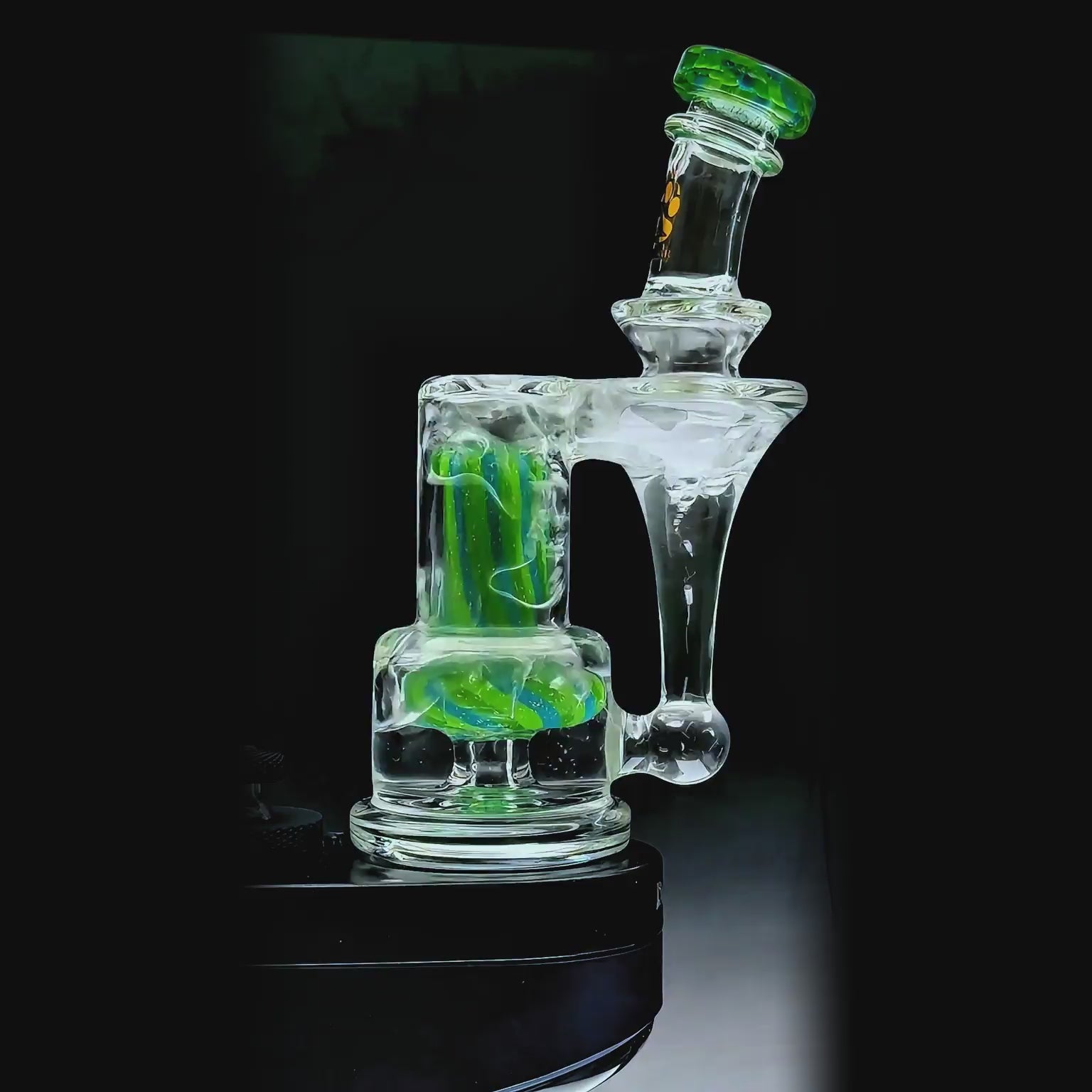 function video of Calibear RBR Recycler Glass Attachment mounted on a Dr. Dabber Switch 2 