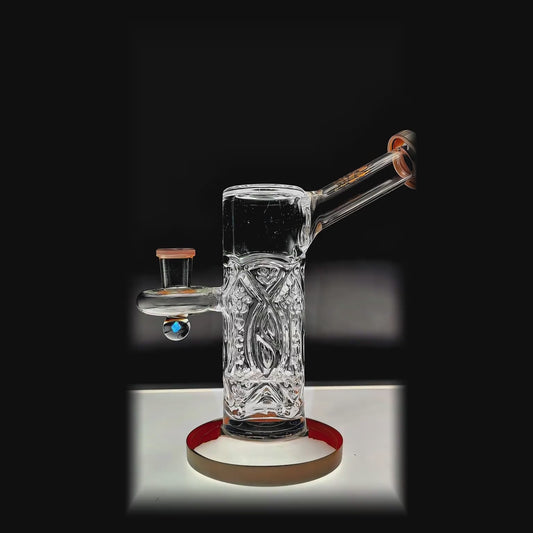 CRYSTAL ENGRAVED STRAIGHT CHAMBER DAB RIG-- Premium borosilicate glass dab rig from Calibear Glass. Ideal for dabbing, providing smooth hits and durability. Shop high-quality dab rigs, water pipes, bongs, erig glasses and glass smoking accessories at Calibear Glass. Elevate your smoking experience with a durable and stylish glass dab rig. Free shipping on all orders.
