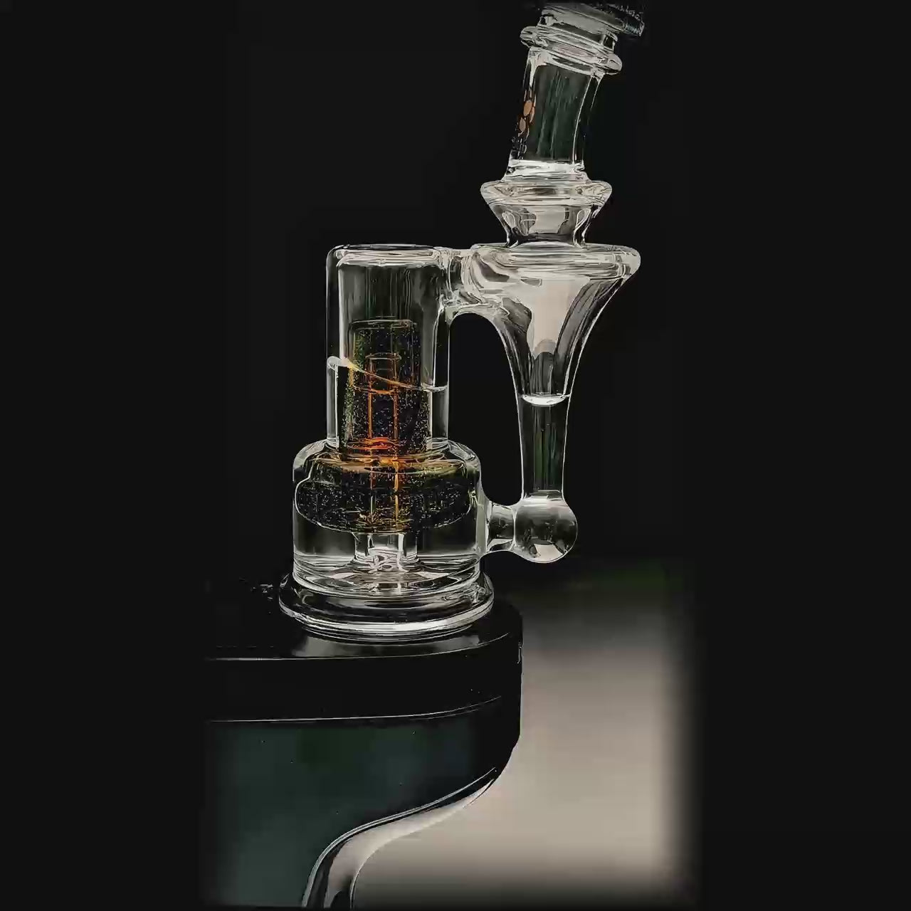 function video of Calibear RBR Recycler Glass Attachment mounted on a Dr. Dabber Switch 2 