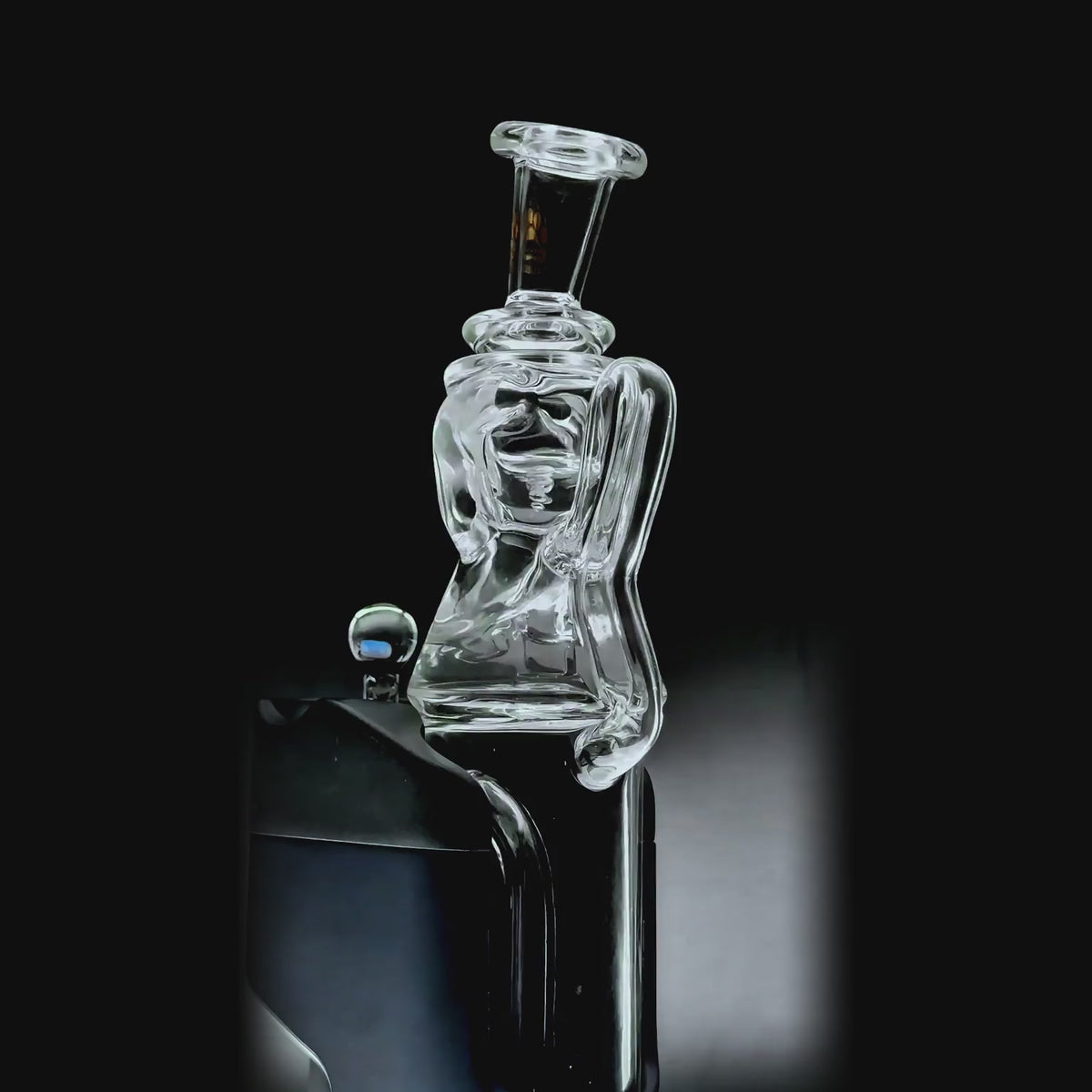 function video of Calibear Gilly Recycler Glass Attachment (Clear) for Dr. Dabber Switch Go