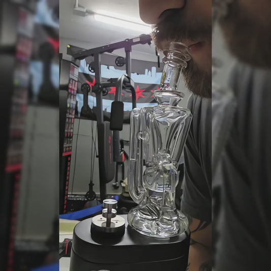 VERTICAL RECYCLER GLASS ATTACHMENT FOR DR.DABBER SWITCH2- Premium dr. dabber glass attachment from Calibear Glass. Ideal for dabbing, providing smooth hits and durability. Shop high-quality dab rigs, water pipes, bongs, erig glasses and glass smoking accessories at Calibear Glass. Elevate your smoking experience with a durable and stylish glass dab rig. Free shipping on all orders.