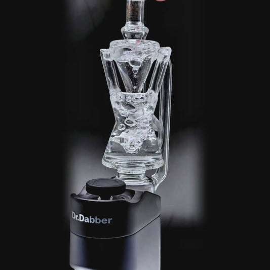 function video of Calibear Clear Klein Recycler Glass Attachment for Dr. Dabber Switch Go with recycler chamber and clear borosilicate glass